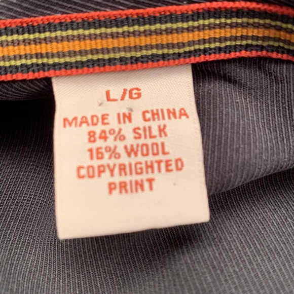 Tommy Bahama button down shirt - Picture 5 of 5